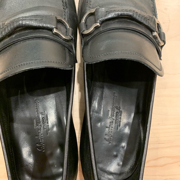 Salvador Ferragamo shoes - Picture 2 of 3